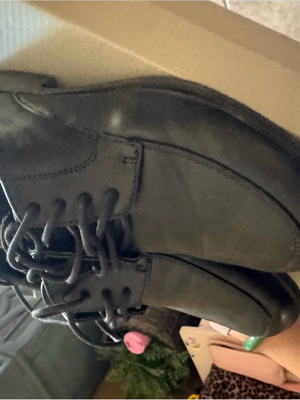 Kenneth Cole Reaction Kid Flyer Black Dress Shoe